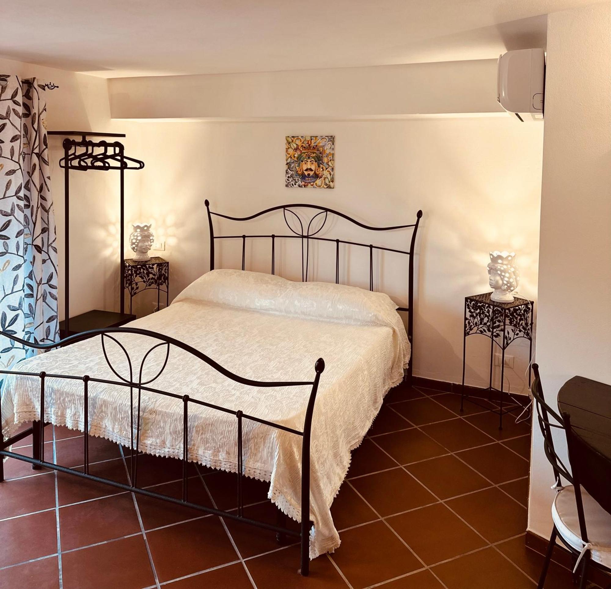Villa Tiche Cefalu Exterior photo